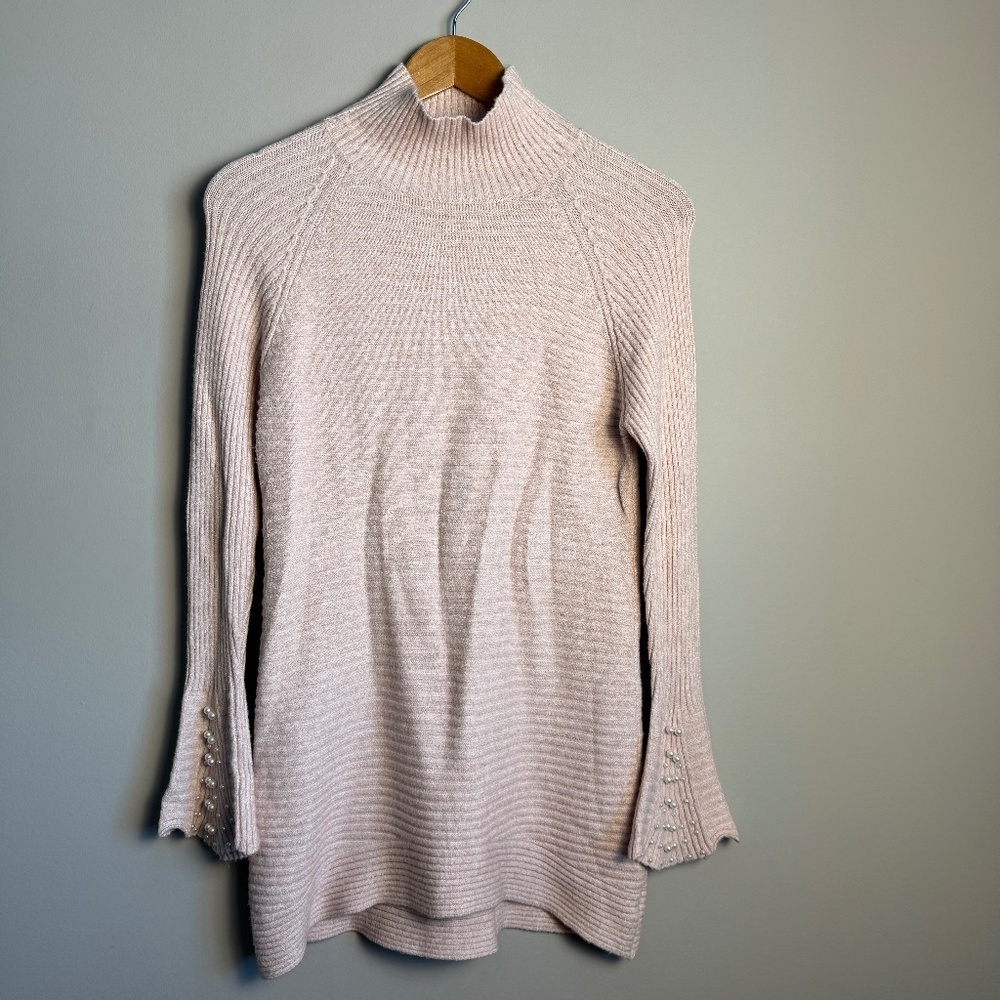 Melanie Lyne Long Sleeve Ribbed Bell Cuff Sweater Light Salmon Size Small Pearls